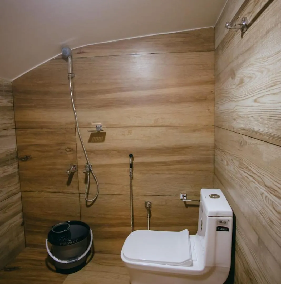 Upper Deck Boathouse Hotel Alappuzha